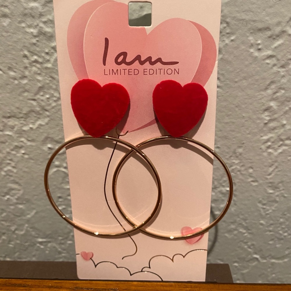 Heart earrings ❤️